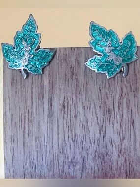Sterling Silver and Green enamel Leaf screw on Earrings